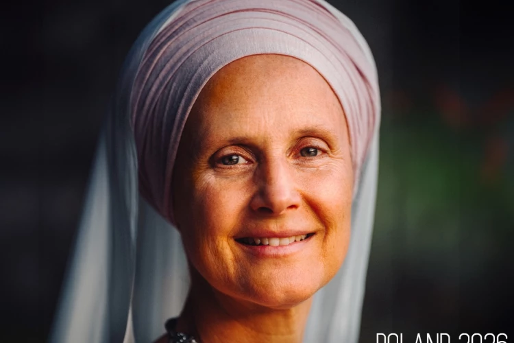Klub Studio - Snatam Kaur By Thy Grace: 25 Years of Mantra klubstudio - Snatam Kaur By Thy Grace: 25 Years of Mantra