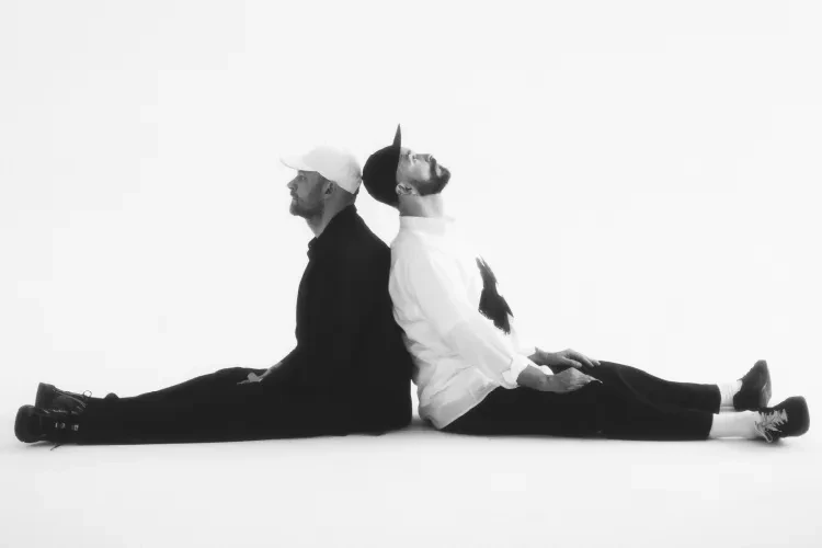 klubstudio - Fisze Emade Tworzywo 25